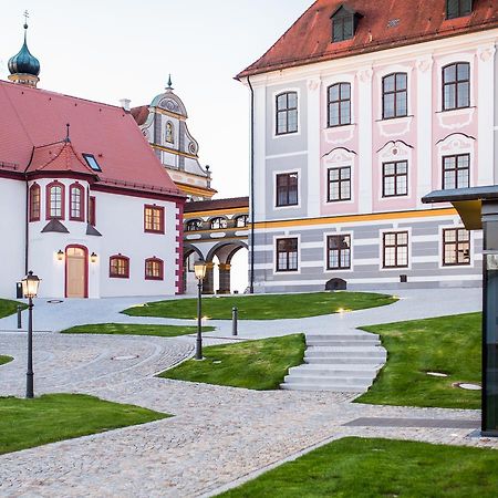 Hotel Schloss Leitheim Eksteriør bilde