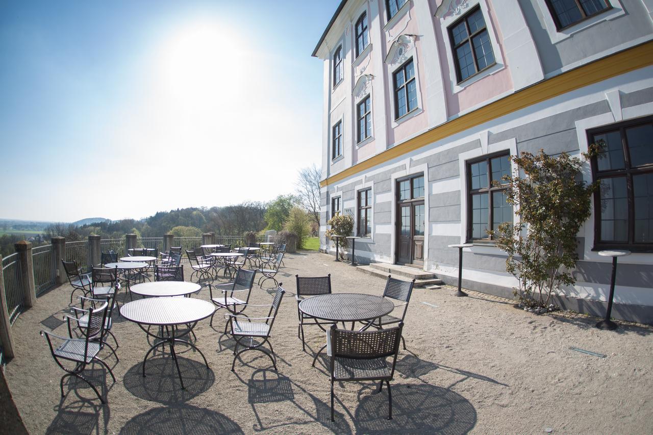 Hotel Schloss Leitheim Eksteriør bilde