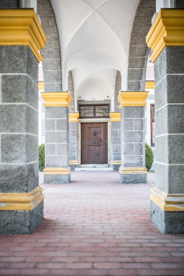 Hotel Schloss Leitheim Eksteriør bilde