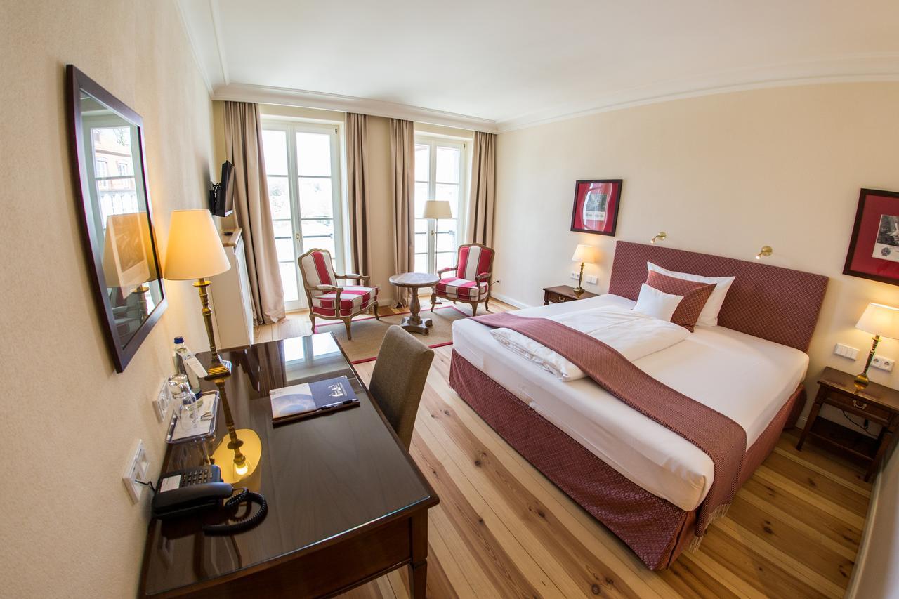 Hotel Schloss Leitheim Eksteriør bilde